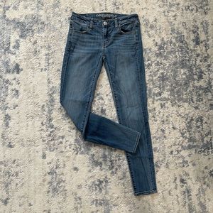 American Eagle AE Super Low Jegging Super Stretch size 6 Regular